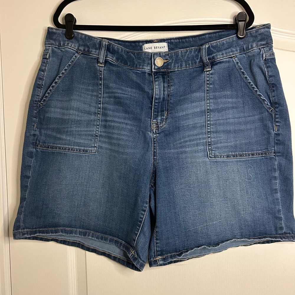 Lane Bryant Mid-Rise Girlfriend Short